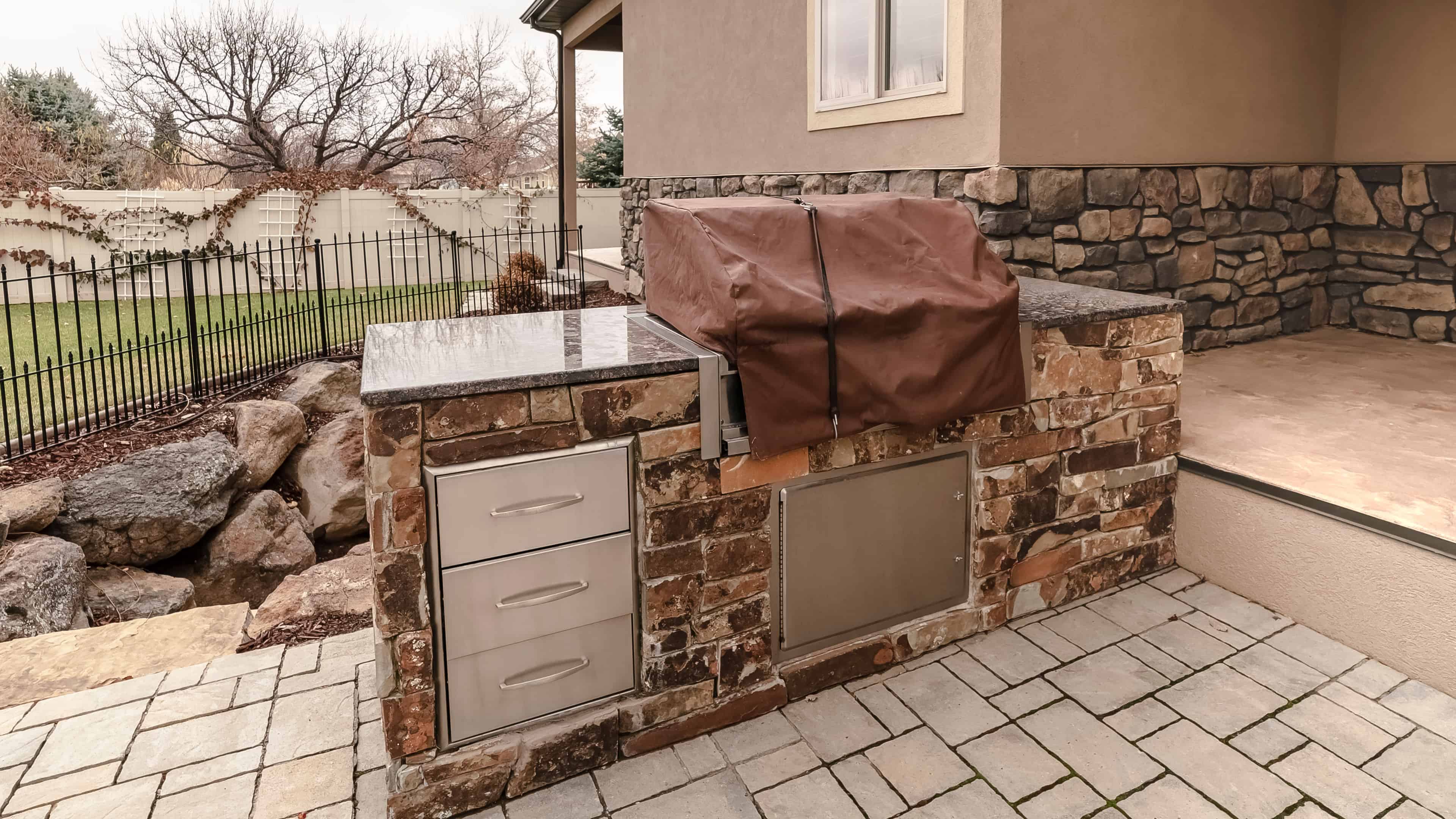 Outdoor Kitchen Construction image